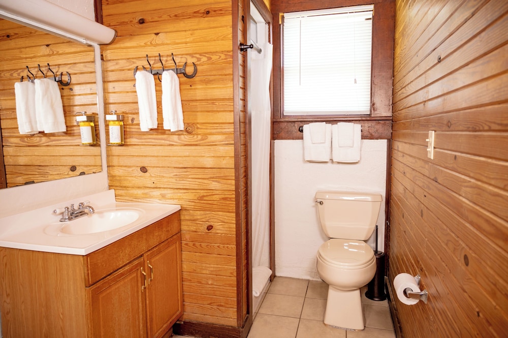 The Vaquero Motel - photo 34