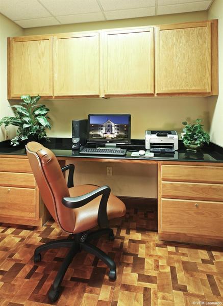 Suburban Studios Fort Smith - photo 25