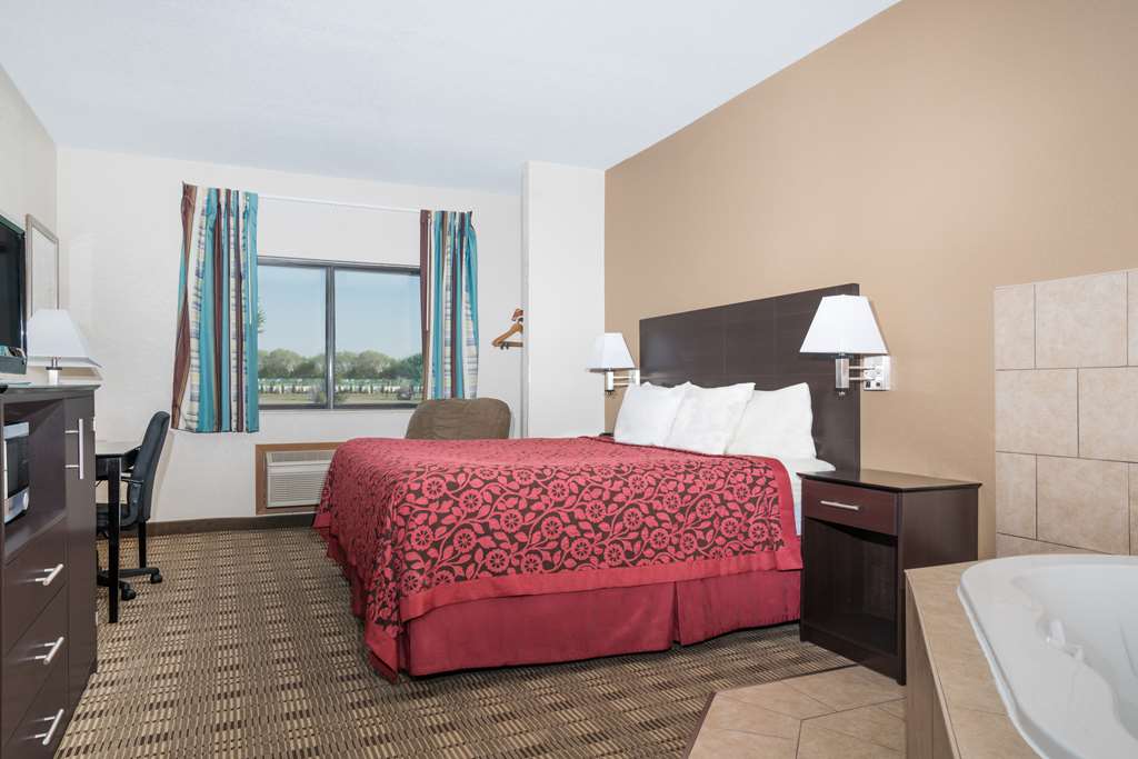 Days Inn by Wyndham Mankato - photo 13