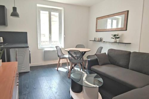 Charmant Cocon Au Cœur de Reims in Reims, France