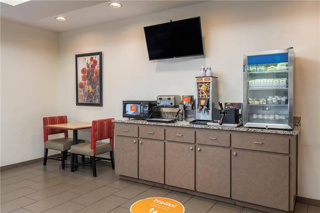 Comfort Inn & Suites DeLand near University - photo 30