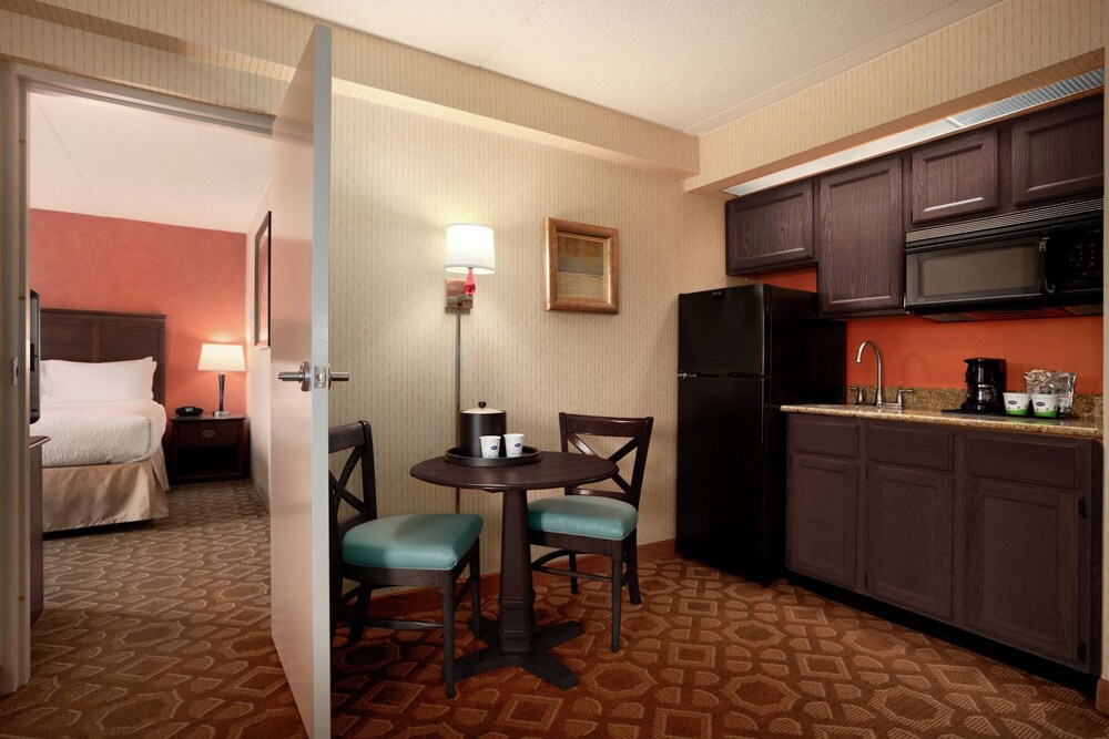 Hampton Inn by Hilton York - photo 15