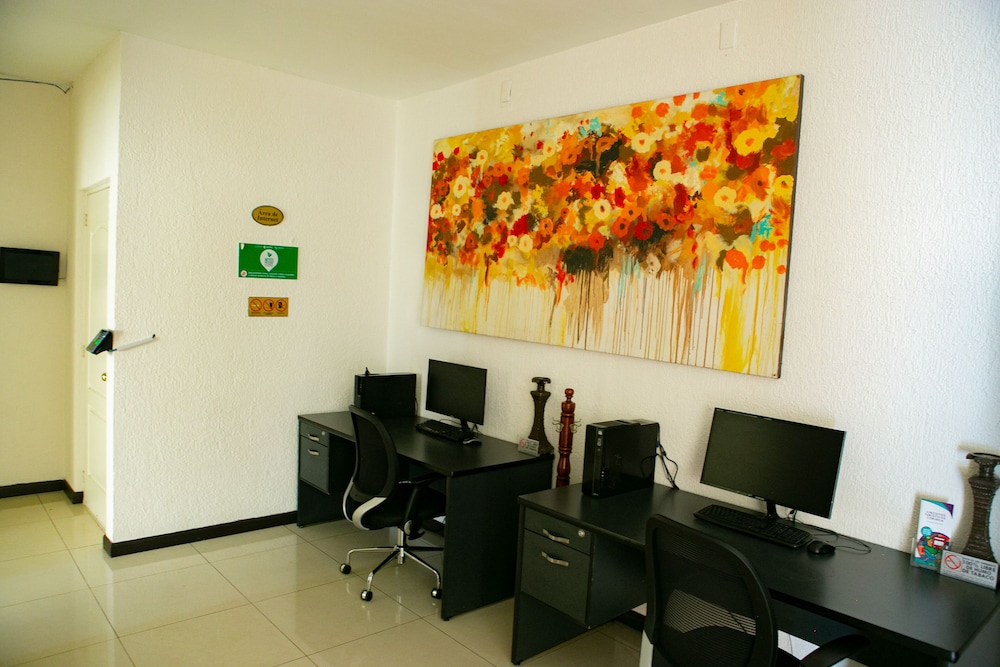Hotel Las Palomas Tepic Express