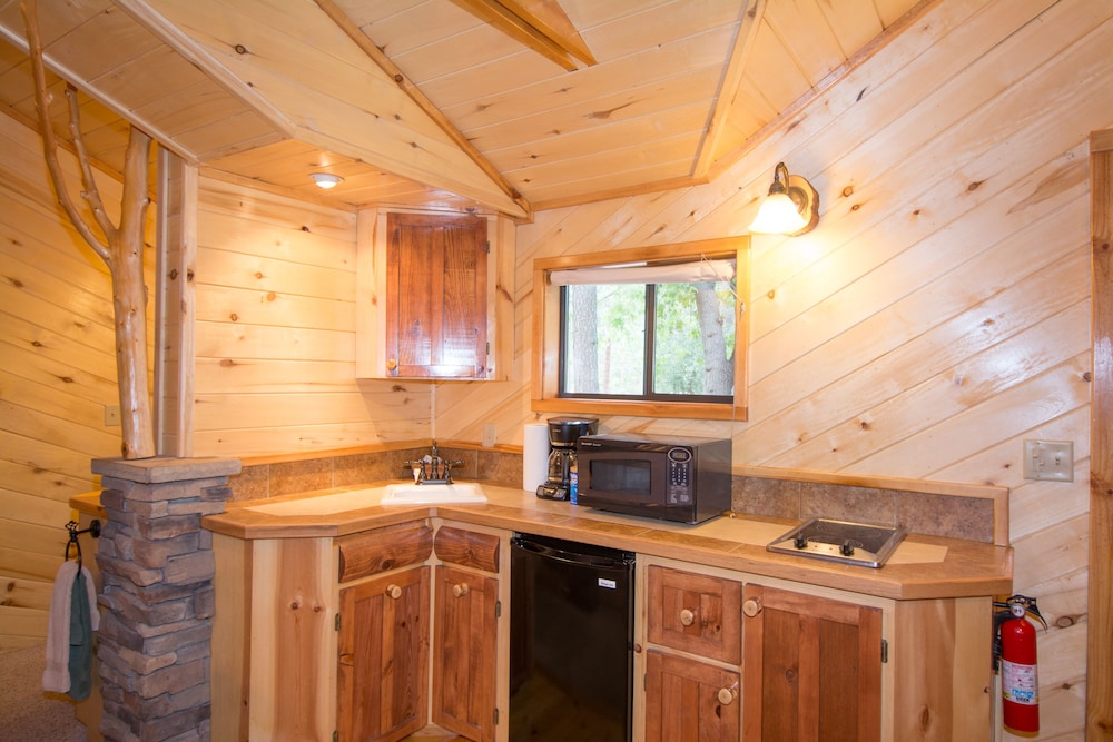 Upper Canyon Inn & Cabins - photo 62