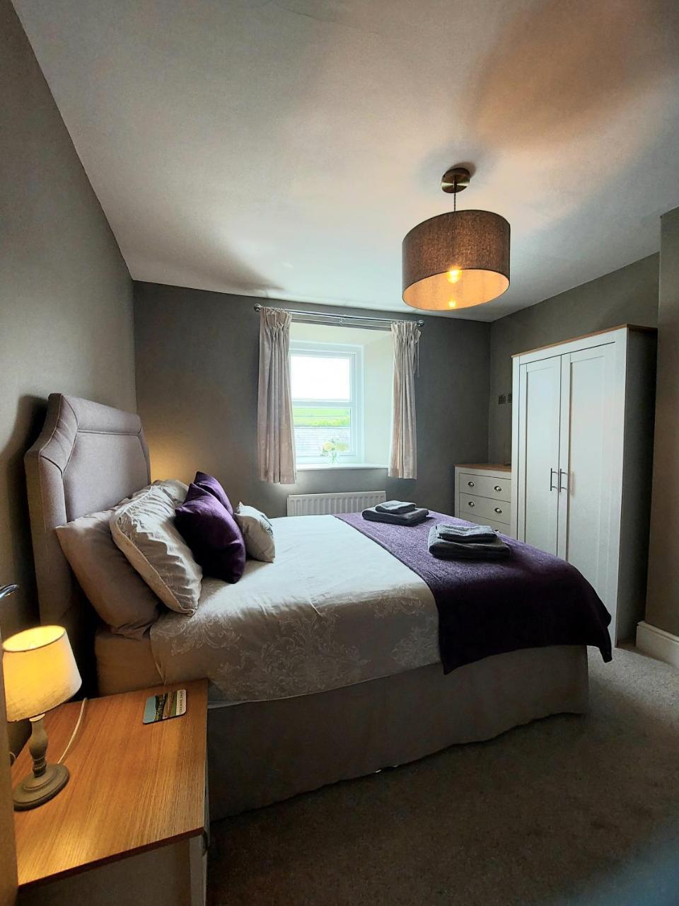 Luxurious 4 Bedroom Cottage in the Yorkshire Dales