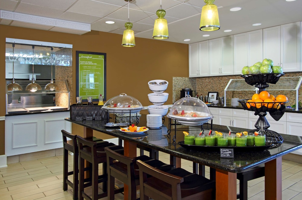 Hilton Garden Inn Columbus Airport - photo 27