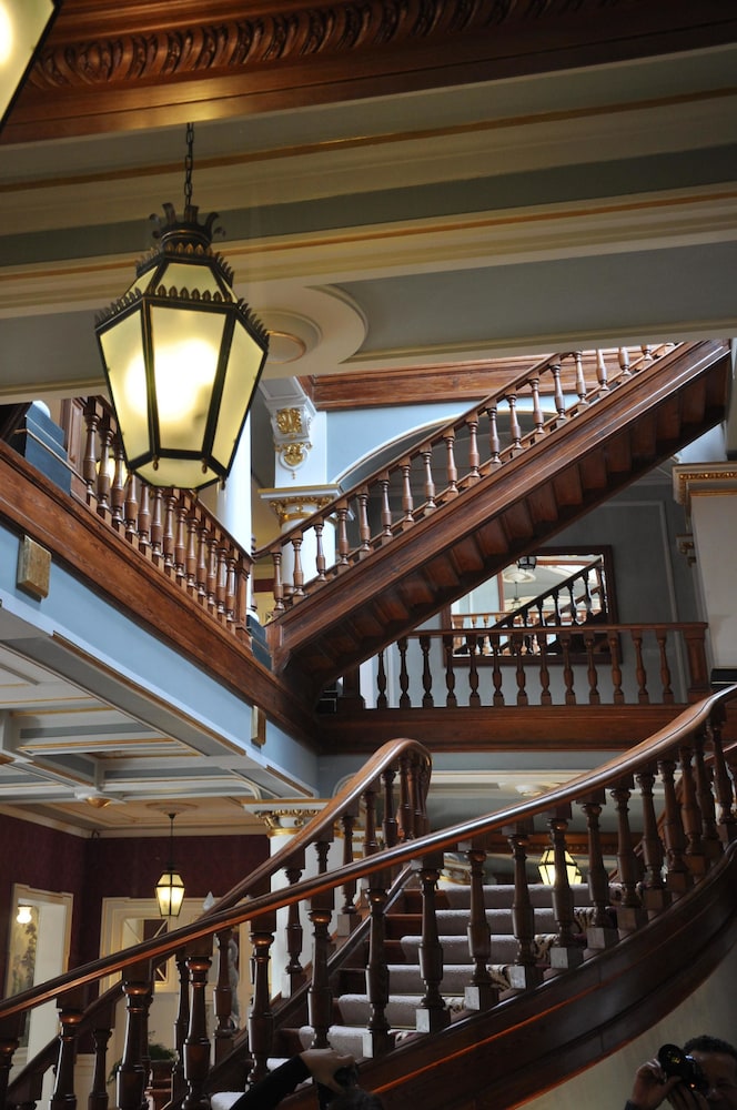 Vidago Palace — 5-Star Luxury Hotel in Chaves, Portugal