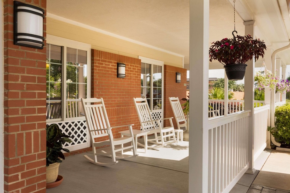 Country Inn & Suites by Radisson Covington LA - photo 30