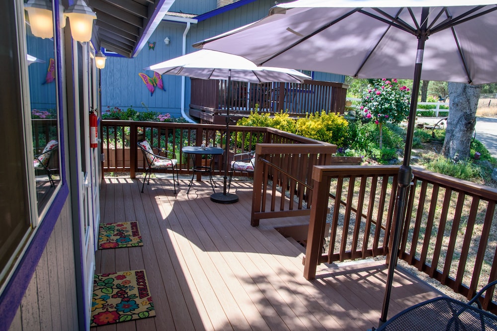 Little Valley Inn - photo 23