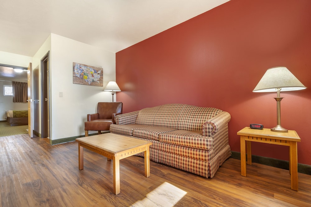 Harmony Inn & Suites - photo 12
