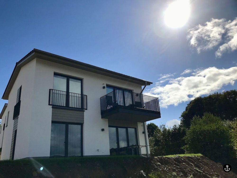 Haus Nina Sonnenweg 20 — 4-Star Luxury Hotel in Korbach, Germany