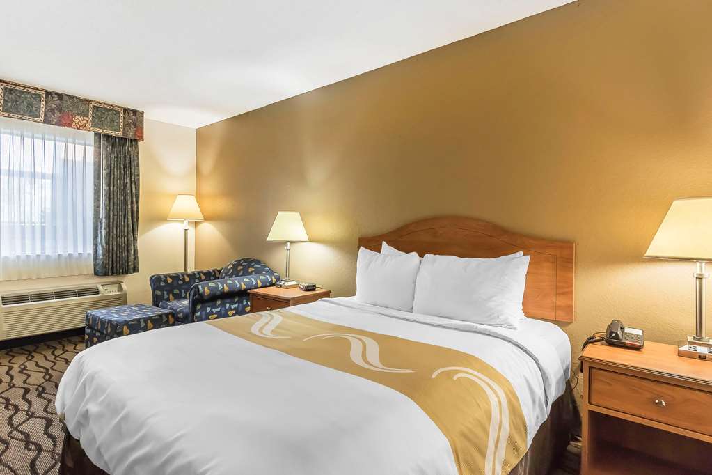 The Riverstone Hotel Charleston Sikeston - photo 22