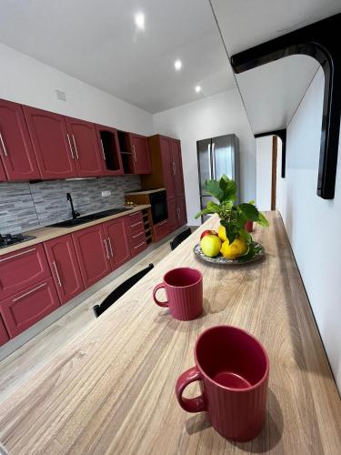 Renovated Loft with Vesuvio view terrace — 4-Star Luxury Hotel in Scafati, Italy
