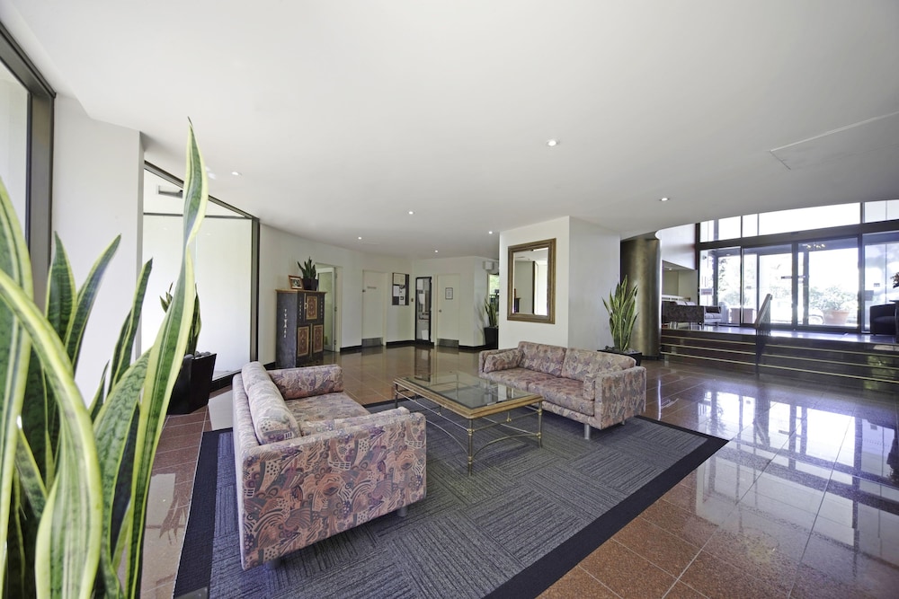 BreakFree Capital Tower in Canberra, Australia