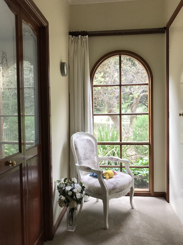Helen’s Homestead — Enfield — photo 4