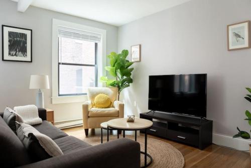 Cozy 1br Walk anywhere — 4-Star Luxury Hotel in Boston, United States