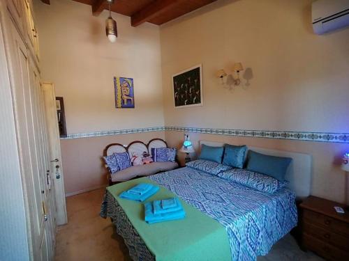 Orange Ville — Villamassargia — photo 4