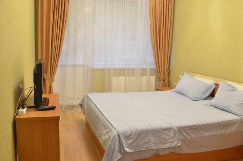 Aviator - carbon neutral hotel in Kharkiv
