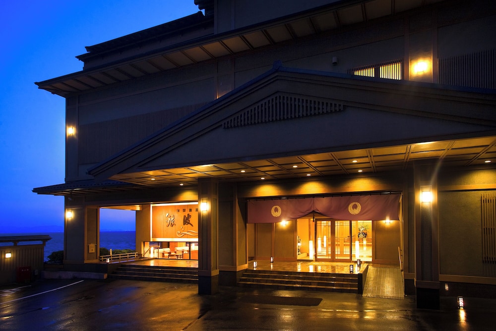 Shunkei Roman Gimpaso in Okazaki, Japan