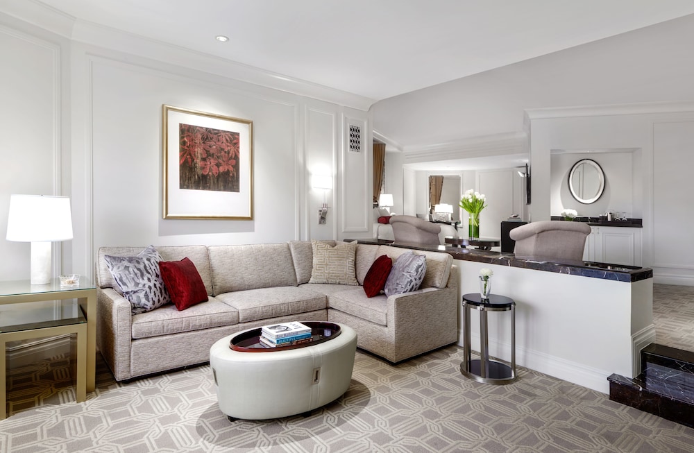 The Palazzo Prestige Club Lounge - photo 17