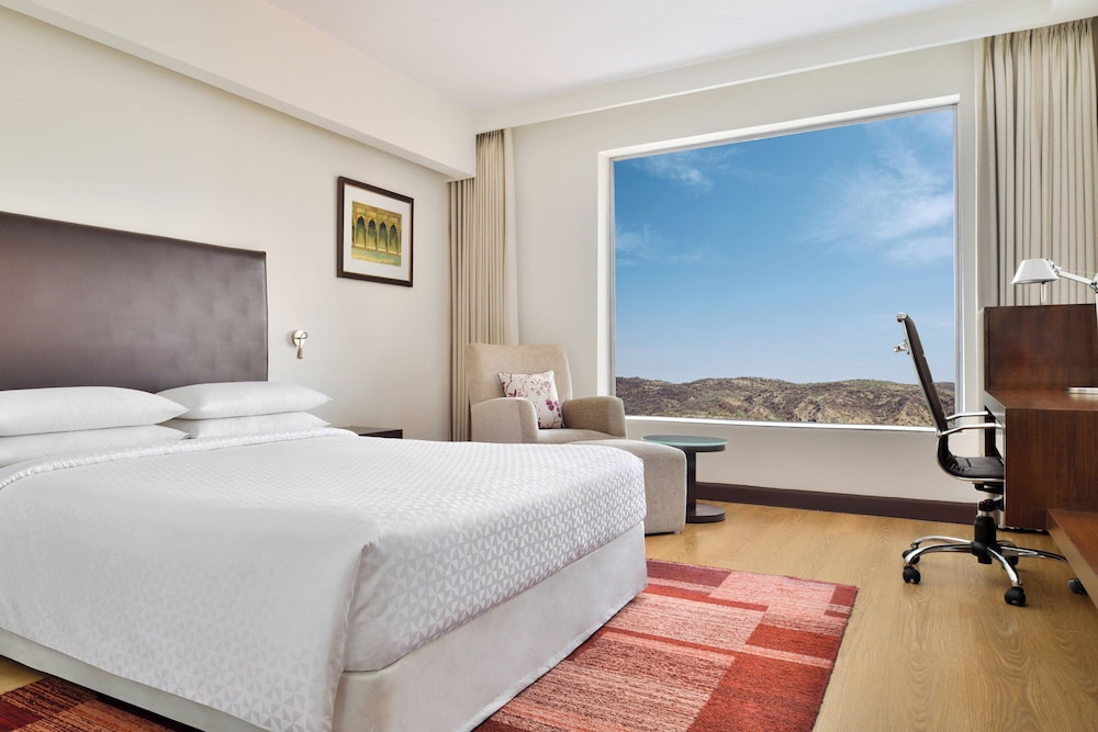 Four Points By Sheraton Jaipur City Square