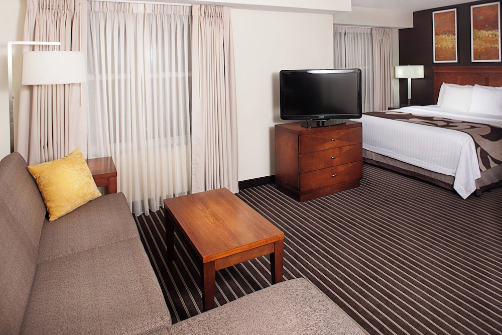 Residence Inn by Marriott Long Island Holtsville - photo 10