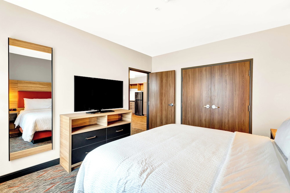 Candlewood Suites Detroit Auburn Hills by IHG - photo 36