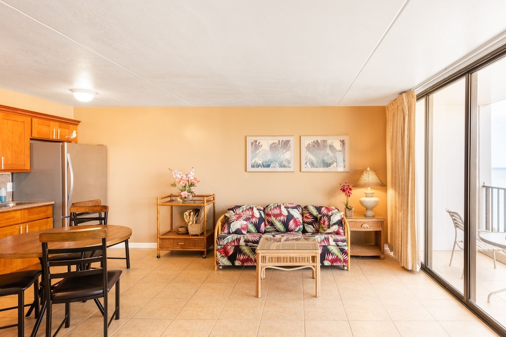 Waikiki Banyan Condo Located One Block From Waikiki Beach by Koko Resort Vacation Rentals - photo 5