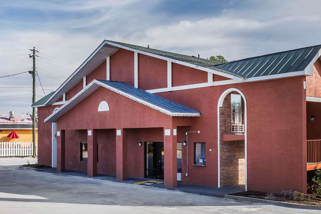 Rodeway Inn Augusta South - photo 2