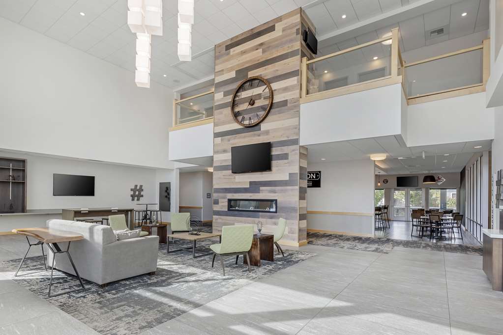 Best Western Plus Peppertree Nampa Civic Center Inn - photo 22