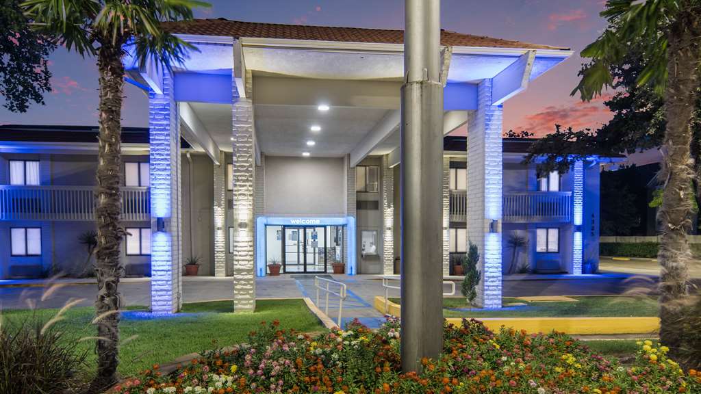 Motel 6 Addison TX Dallas - photo 6