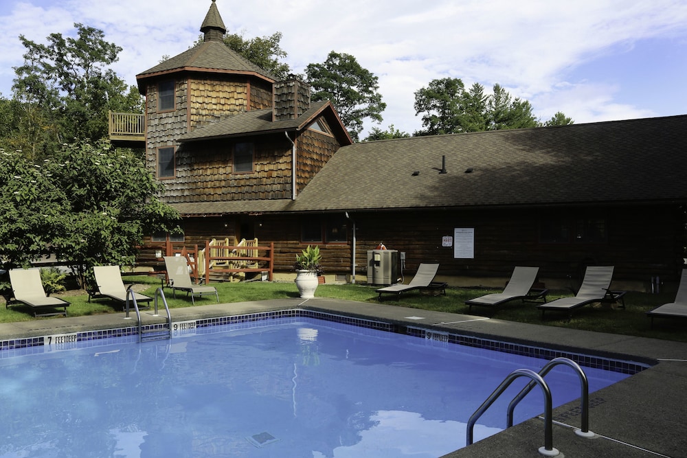 Emerson Resort & Spa - photo 11