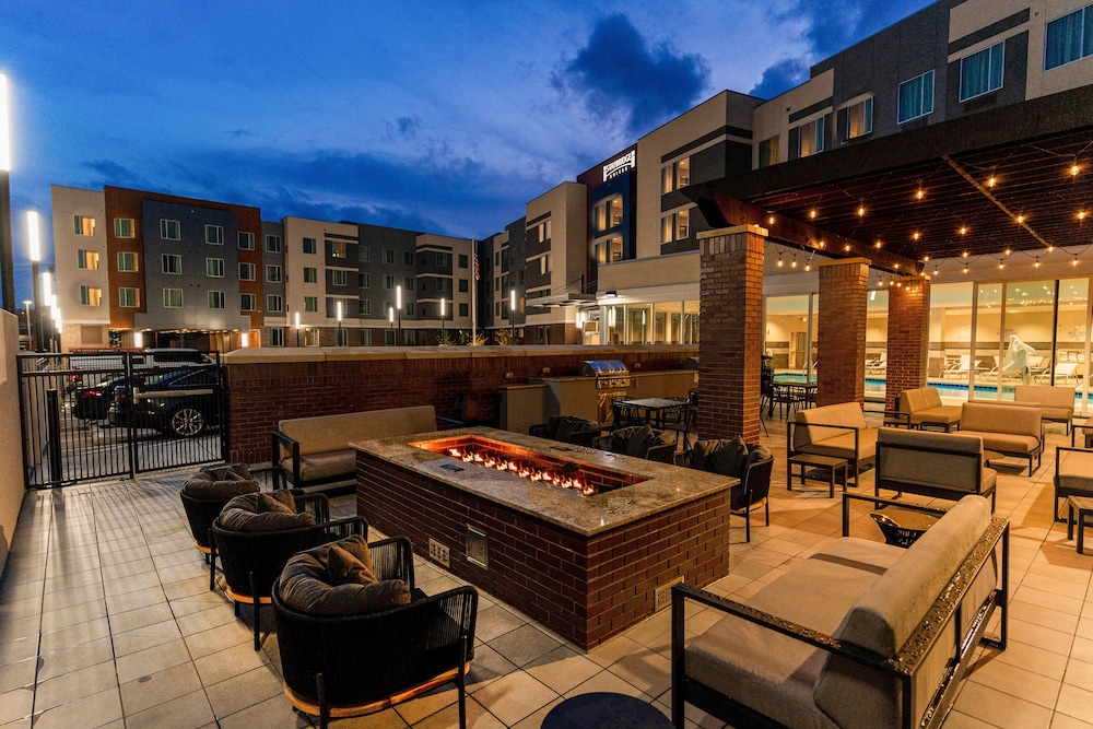 Staybridge Suites Nashville Vanderbilt Area by IHG - photo 45