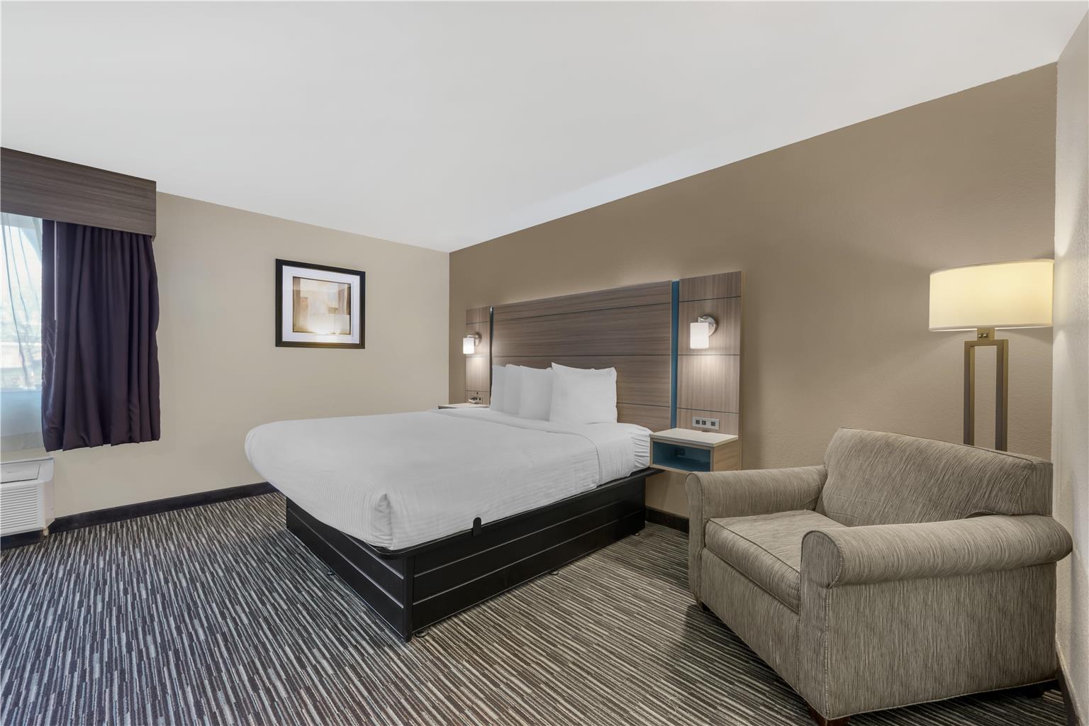 Best Western Columbus Airport - photo 24