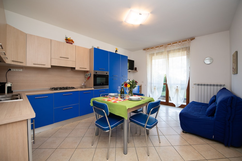 Casa Blu — 4-Star Luxury Hotel in Toscolano Maderno, Italy