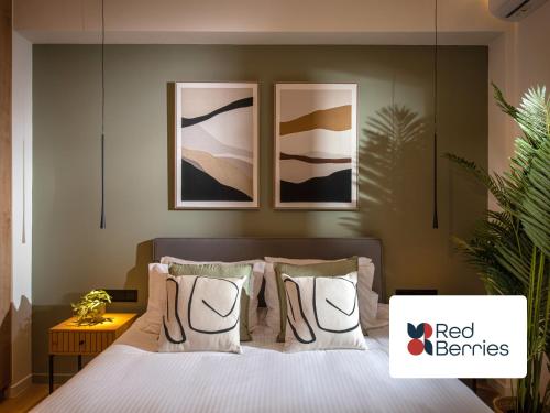 Ant19 Stylish 1BR with Balcony in Central Athens — 4-Star Luxury Hotel in Athens, Greece