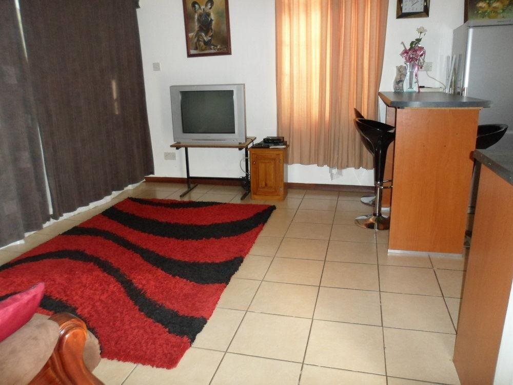 Pierre Yves Cottages — Francistown — photo 4