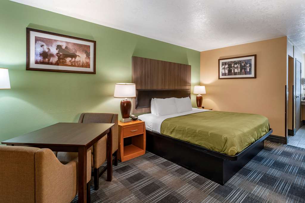 Quality Inn Madras - photo 15
