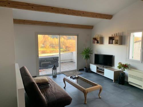 Location Vinon sur Verdon — hotel in Vinon-Sur-Verdon