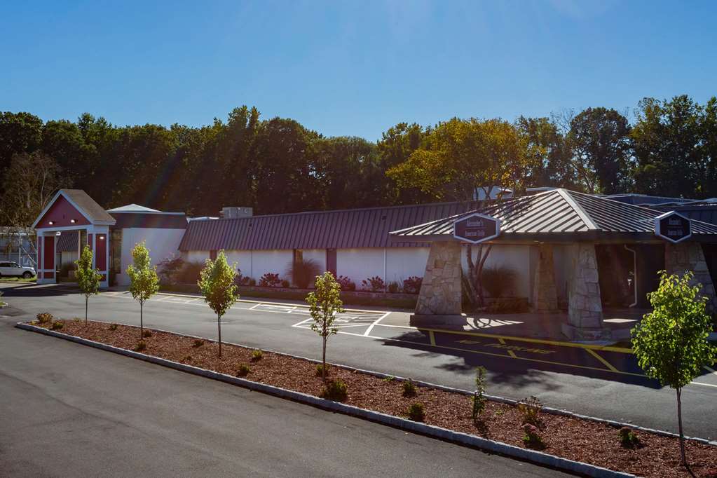 Ramada by Wyndham Hartford North Bradley Airport - photo 30
