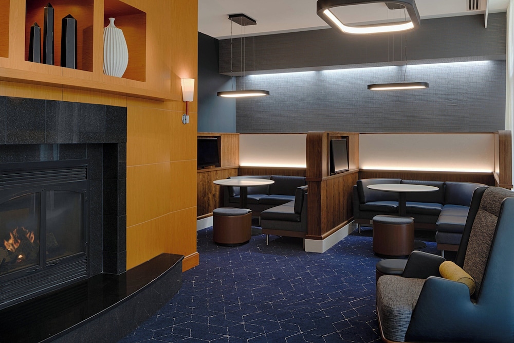 Courtyard by Marriott Springfield Downtown - photo 33