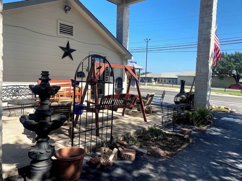 Cedar Creek Inn - photo 50