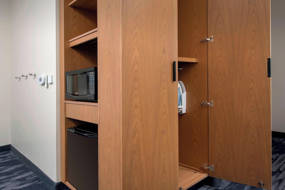 Fairfield Inn & Suites by Marriott Miami Airport West Doral - photo 5