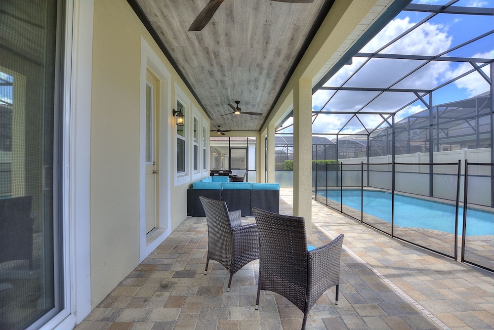 Rebel Flamingo @ Solara Resort By Shine Villas 804 7 Bedroom Villa Kissimmee - photo 35