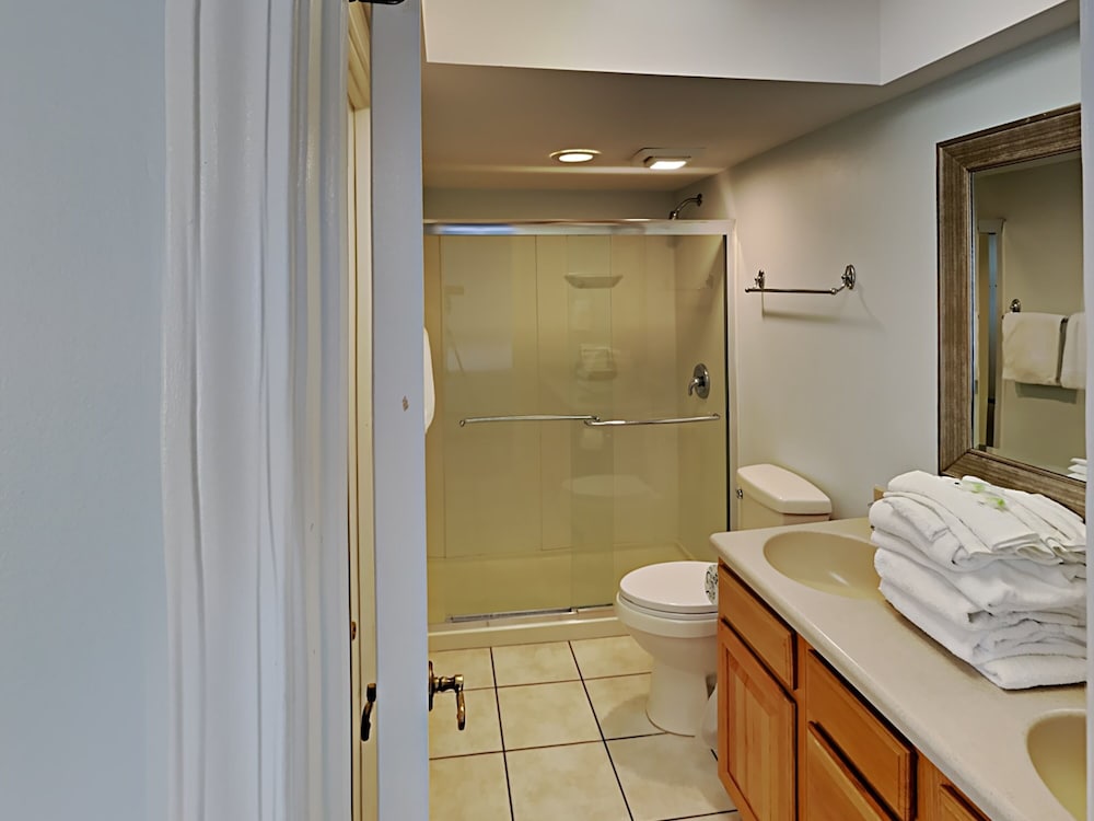 Regency Towers by Southern Vacation Rentals - photo 350