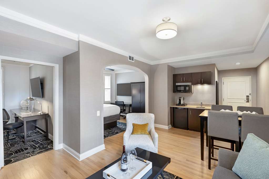 Best Western Plus Hawthorne Terrace Hotel - photo 30