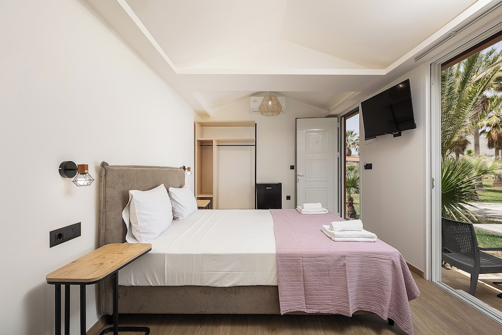 La Palma Beachfront Suites — Georgioupolis — photo 4