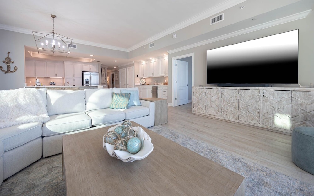 Phoenix Gulf Towers 1605 4 Bedroom Condo - photo 16