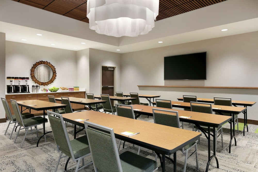 Hampton Inn & Suites Johns Creek - photo 40