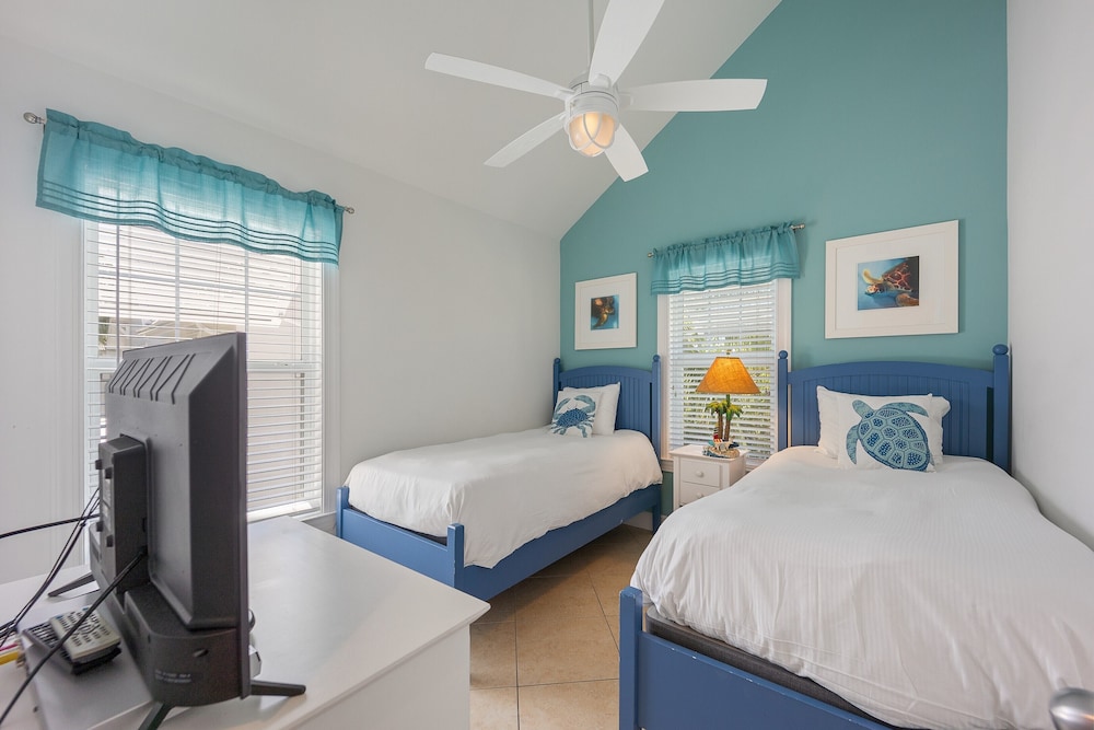 Coral Lagoon Resort Villas & Marina by KeysCaribbean - photo 8